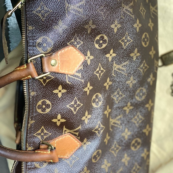 Louis Vuitton Speedy 30 Monogram - Picture 14 of 16